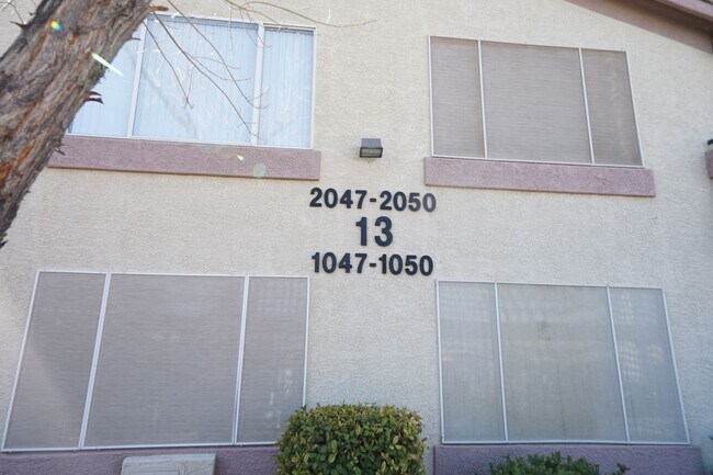 Photo - SHOWINGS AVAILABLE NOW Unit 2049