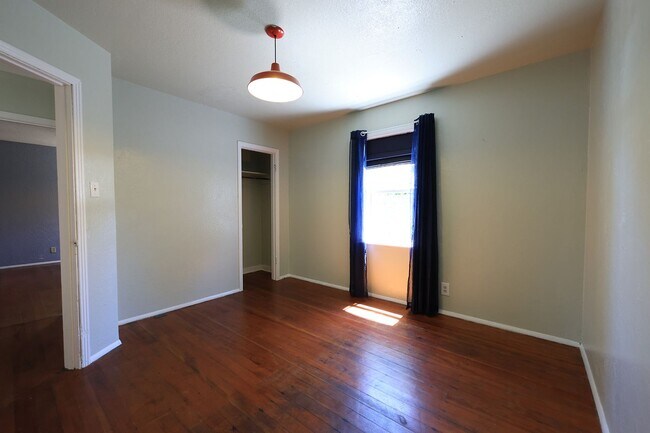 Photo - 2/1 House with bonus space