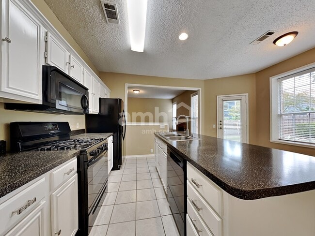 Photo - 3406 Broadview Ct