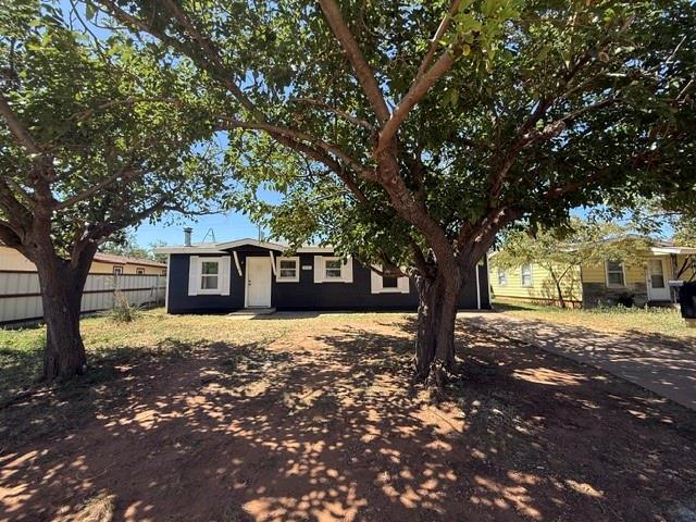 Photo - 5225 Encino Rd