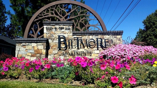 Sign - Beaumont & Biltmore Apartments
