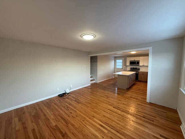 Photo - Recently updated 3 Bed 1 Bath Single Family House available February 1st!