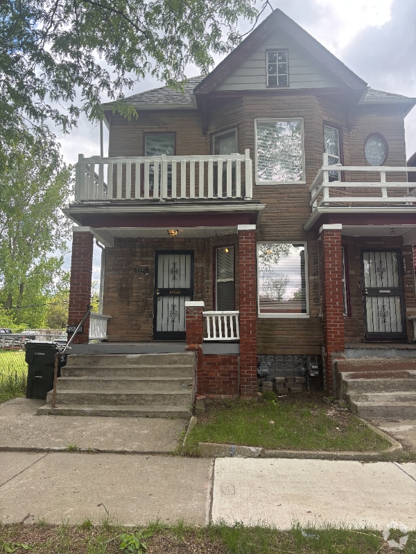 Building Photo - 2243 Canton St Unit 2243 Canton Rental