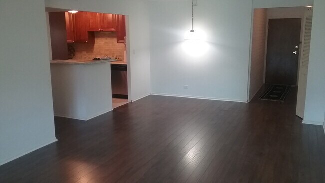 Photo - 3222 Sanders Rd Unit 2C