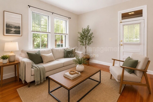 Photo - 318 Tremont St Unit 2