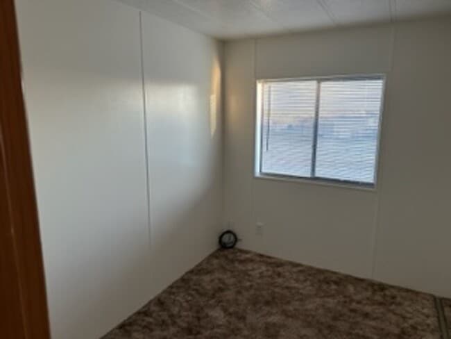 Photo - 678 Dillon Dr