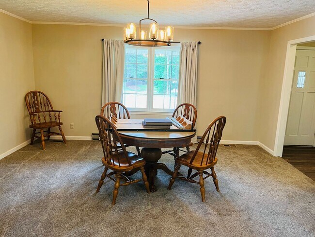 Photo - Renovated countryside 4 bedroom 2 bathroom ranch on 2 acres! Must see!