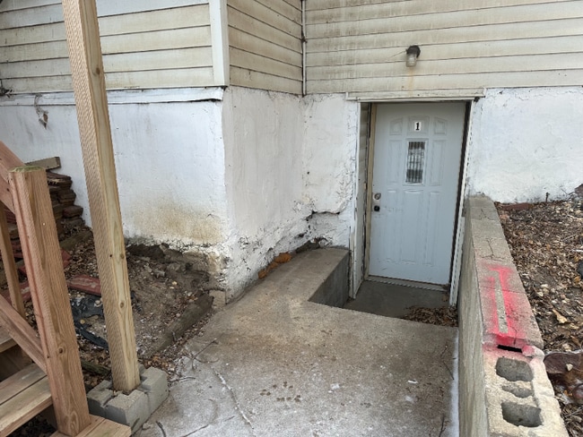 Photo - 624 W 15th St Unit 1