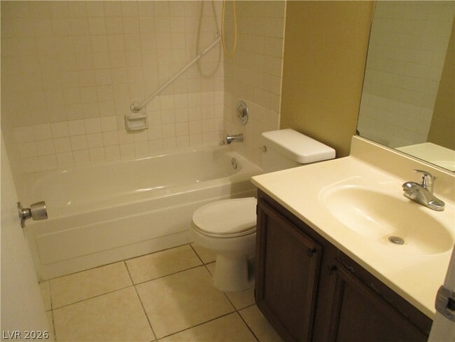 Photo - 2213 N Jones Blvd Unit 1