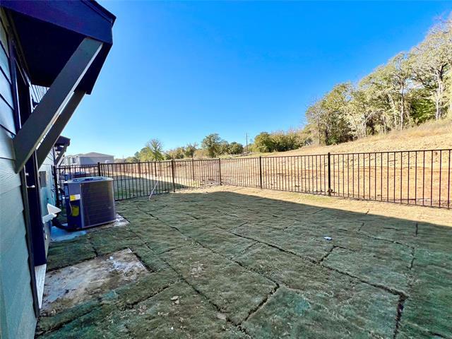 Photo - 3501 E Renfro St