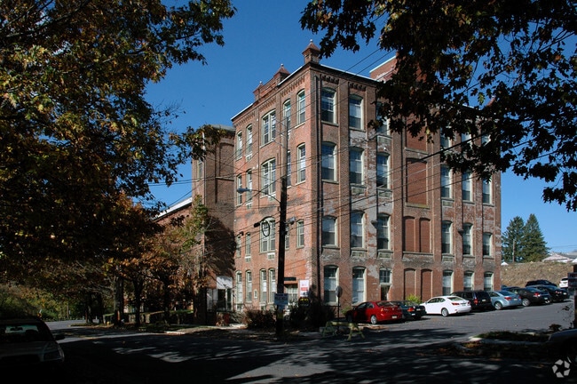 Silk Mill Apartments - The Lofts at Silk Mill