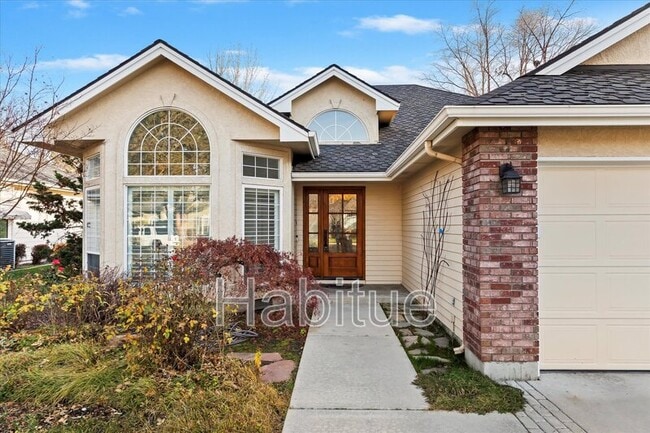 Photo - 393 E Trailside Dr