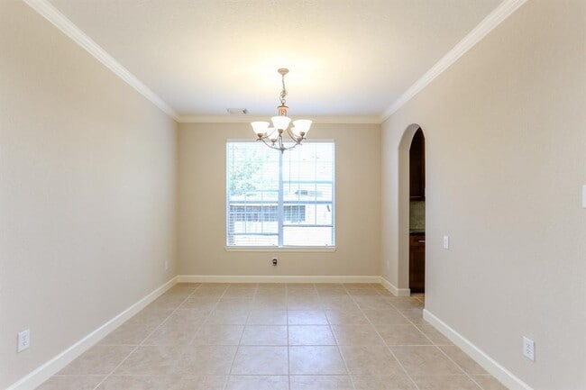 Photo - 20907 Field Manor Ln