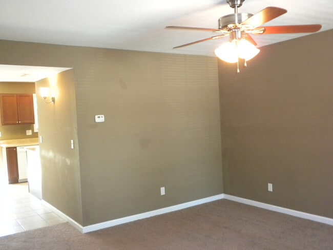 Photo - 424 MO-124 Unidad 426