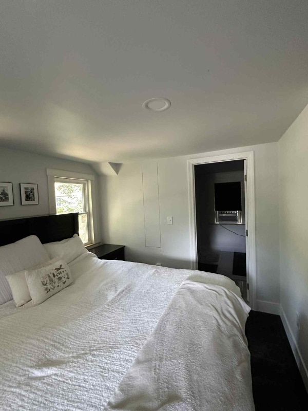 Photo - 134 School St