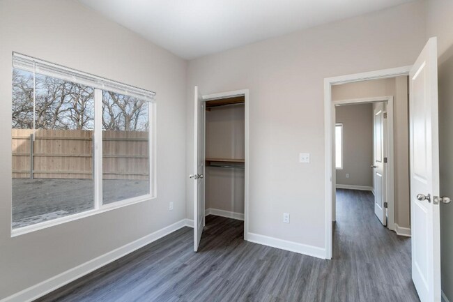 Photo - 12031 W Shadow Lakes St