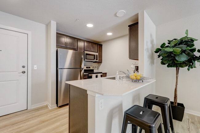 Hidden Hills Apartments