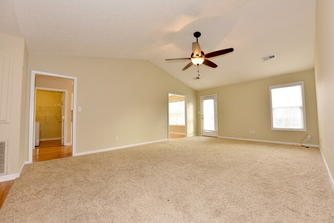Photo - 2192 Herndon St