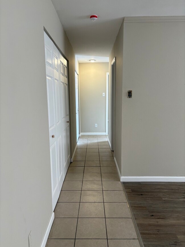 Photo - 7571 Hazelcrest Dr