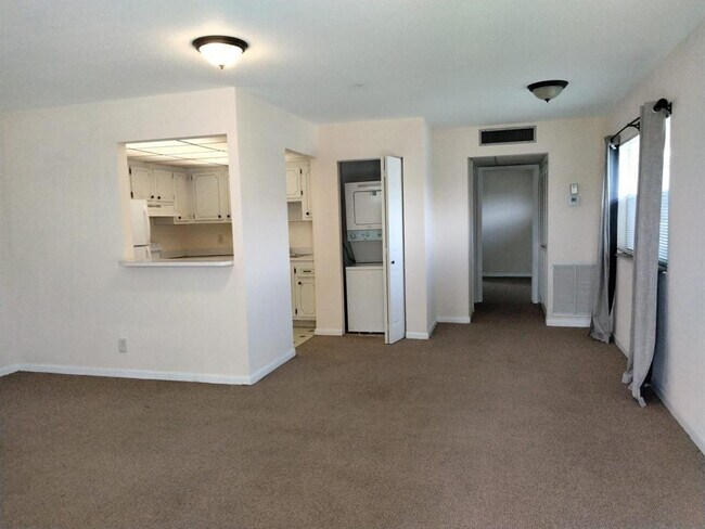 Photo - 278 Flanders F Unit F