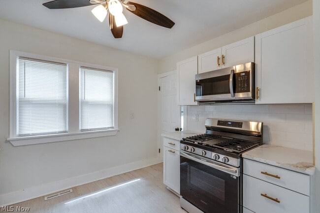 Photo - 5141 Clement Ave