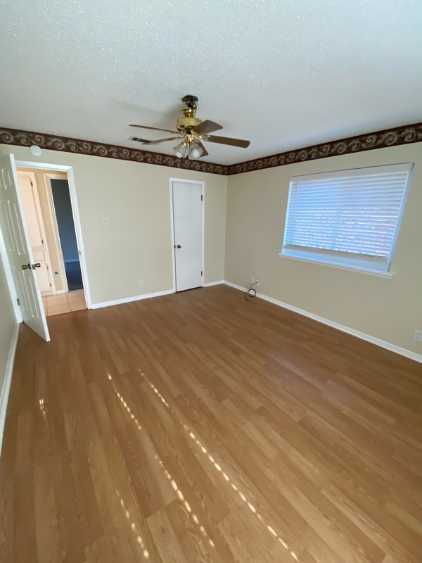 Photo - 2709 Shawn Dr