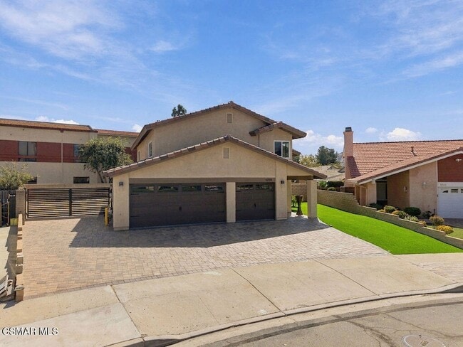 5769 Nutwood Cir