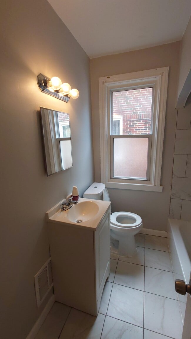 Photo - 9313 Harvard Rd