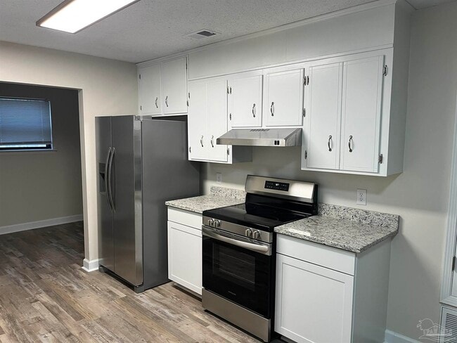 Photo - 7817 Deborah Dr