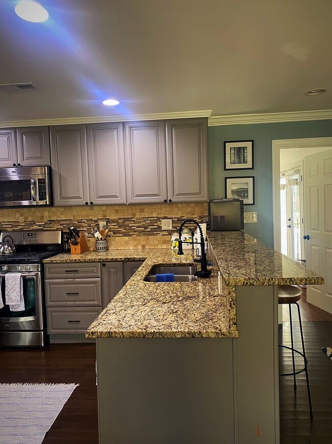 Photo - 2604 Boswell Ave