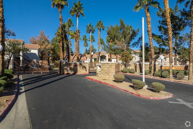 Entrada - Pacific Legends