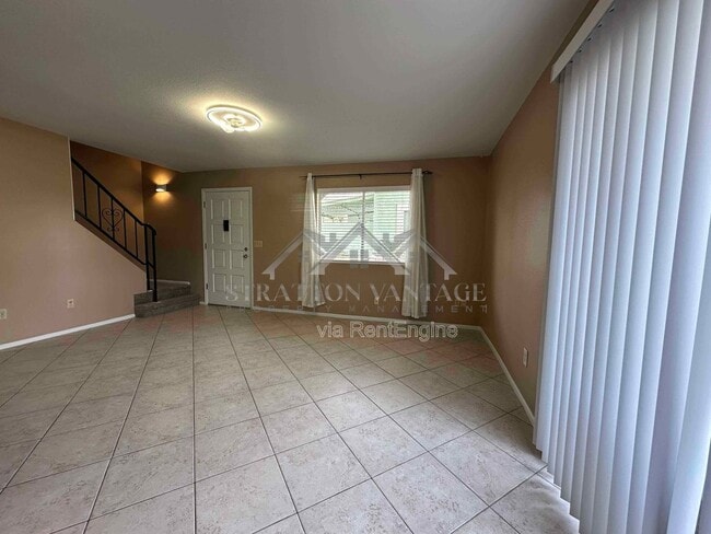 Photo - 10203 N 7th Pl