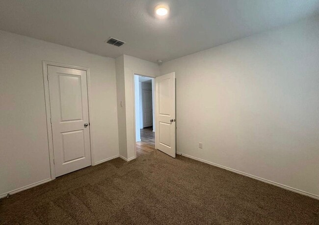 Photo - 1256 Mosely Cir