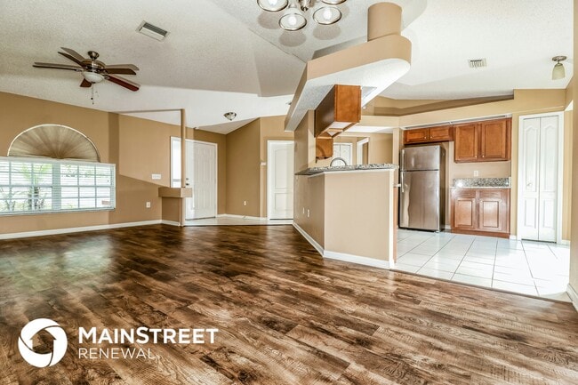 Photo - 3191 Deltona Blvd