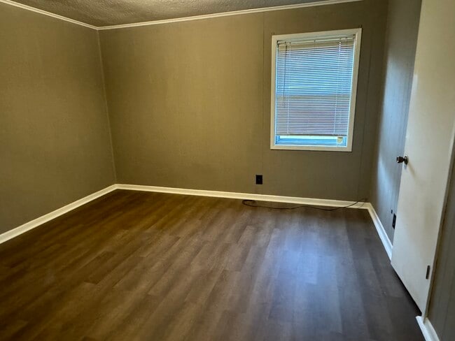 Photo - 117 Hayes Dr