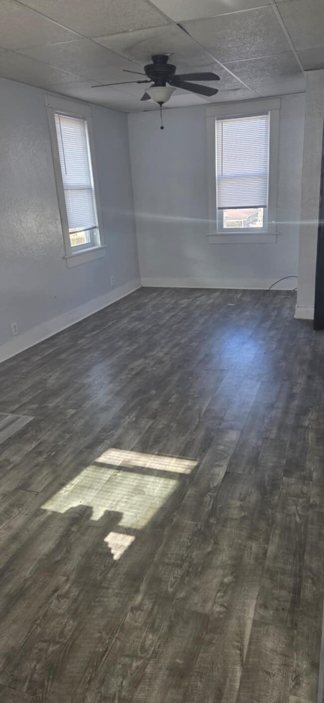 Photo - 502 1/2 Ohio Ave Unidad 502 1/2 Ohio ave