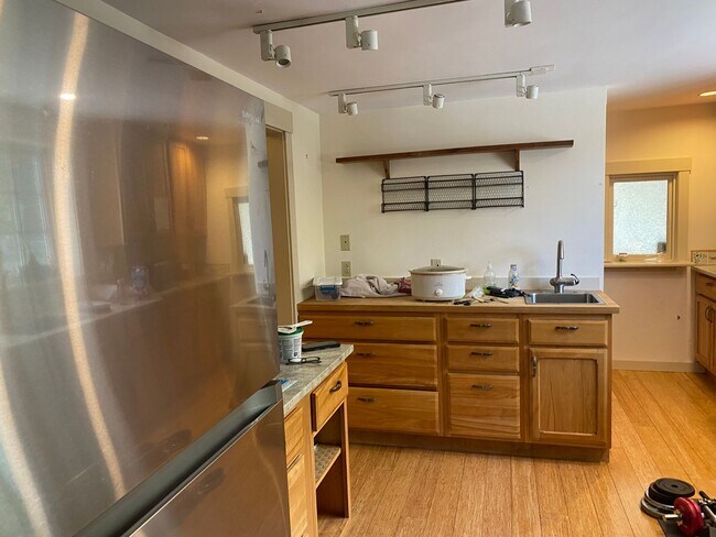 Photo - 2 Quechee Rd Unit 1