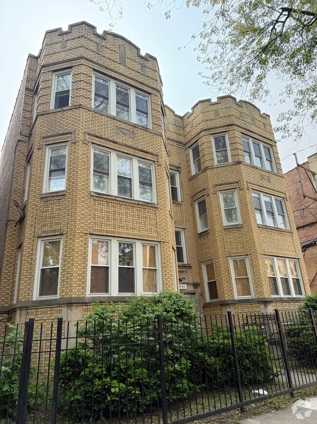 Building Photo - 7841 S Essex Ave Unit 3S Rental