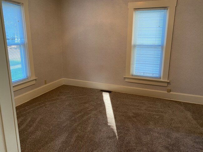 Photo - 511 Center St Unit A