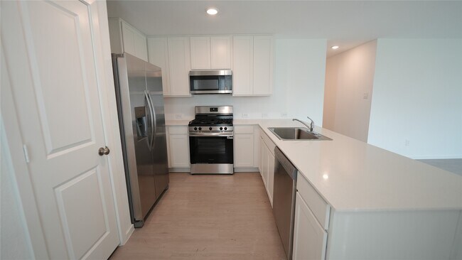 Photo - 28507 Texas Sparrow Ln