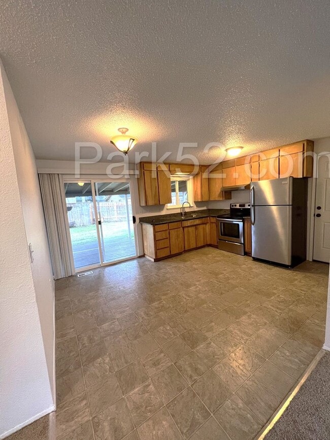 Photo - Spanaway Area 3 Bedroom Rambler
