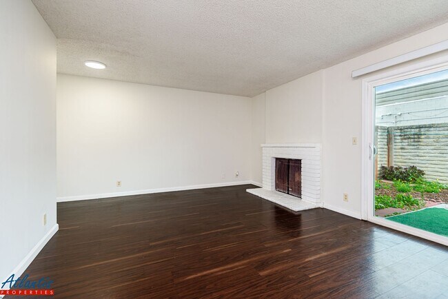 Photo - Olive 1178/1180 Unit 1178