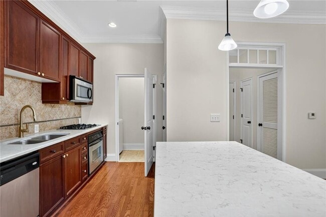 Photo - 11 Perimeter Center E Unit 1411