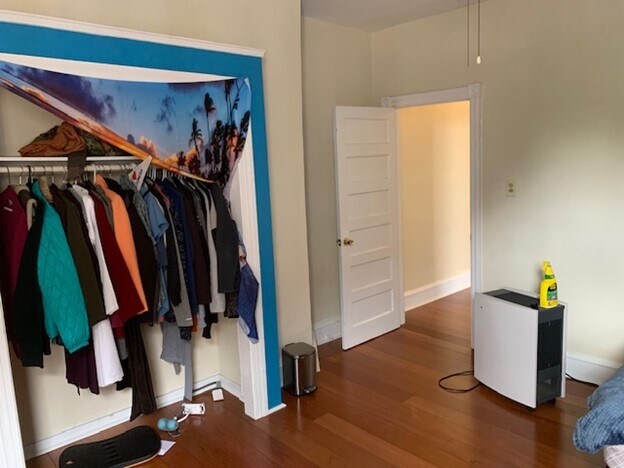 Photo - 5000 Irving St