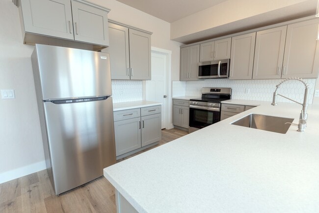 Photo - Pomona Park Townhomes