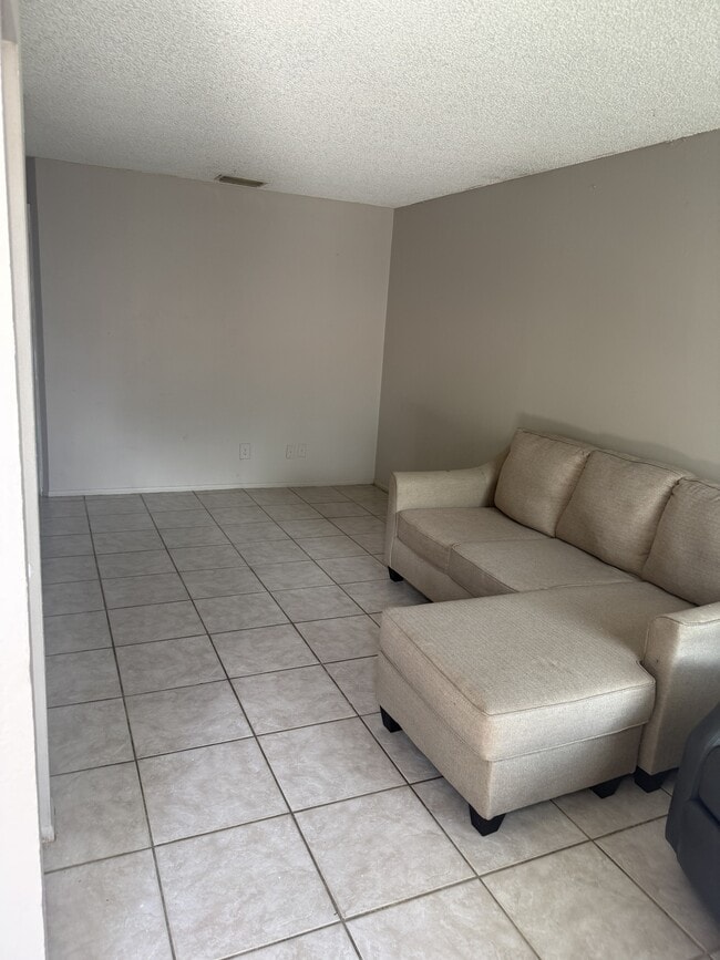 Photo - 329 Jeru Blvd Unit Apartment