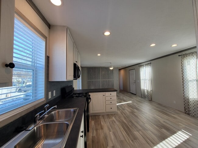 Photo - 9080 Windward Dr