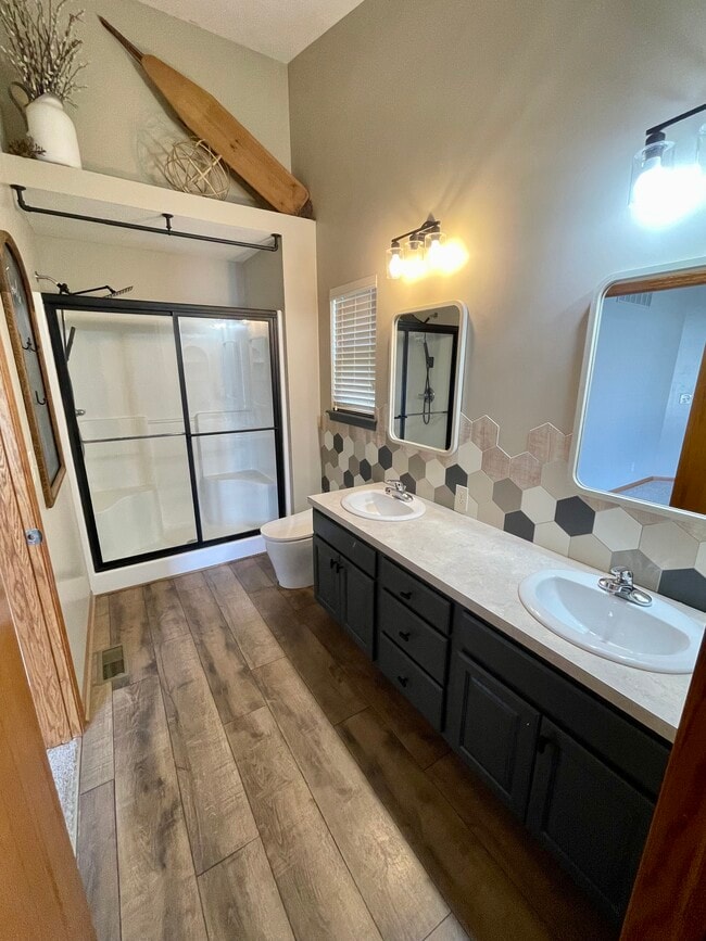 Photo - 144 Harmony Cir