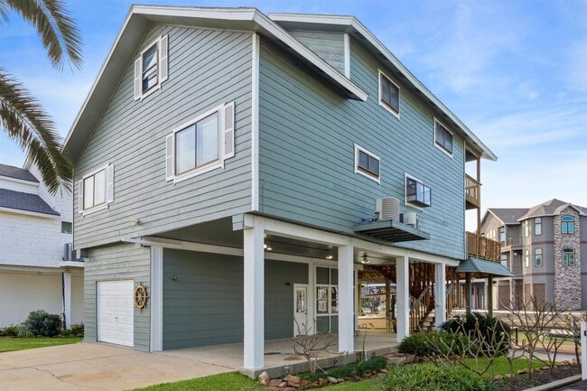 Photo - 339 Admiral Cir