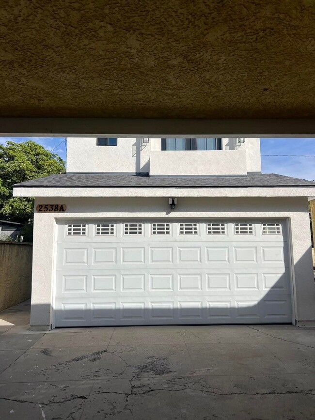 Beautiful newly constructed ADU, conveniently located near Long Beach airport and shopping center - 2538 Quincy Ave Apartamentos Unidad A